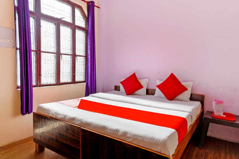 OYO 70018 Hotel Girdhar , Kedarnath, Kedarnath