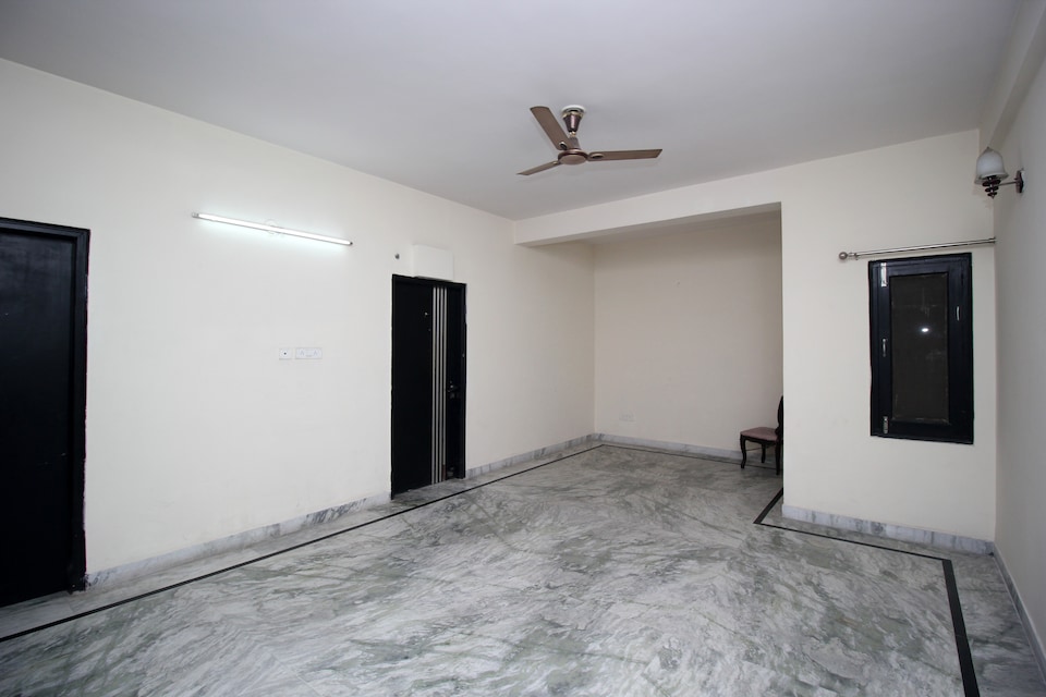  Hotel O Staysnap, Noida City, Noida