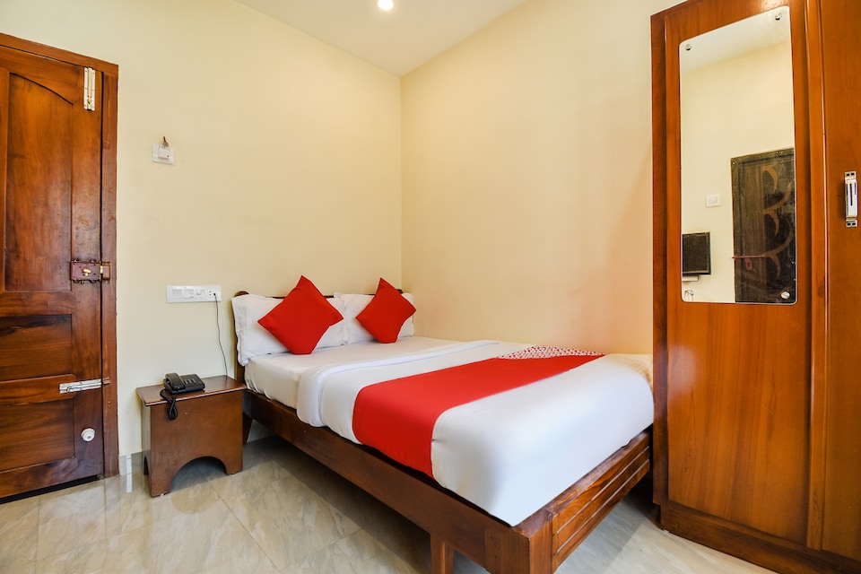 OYO 70028 Eden Inn, Thekkady, Thekkady