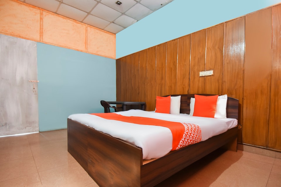 OYO 70032 Divine Grace, Yamunanagar, Yamunanagar