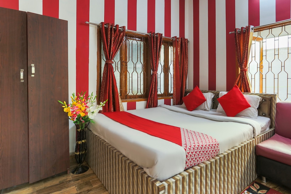OYO 70070 Delight Rooms, Salt Lake Kolkata, Kolkata