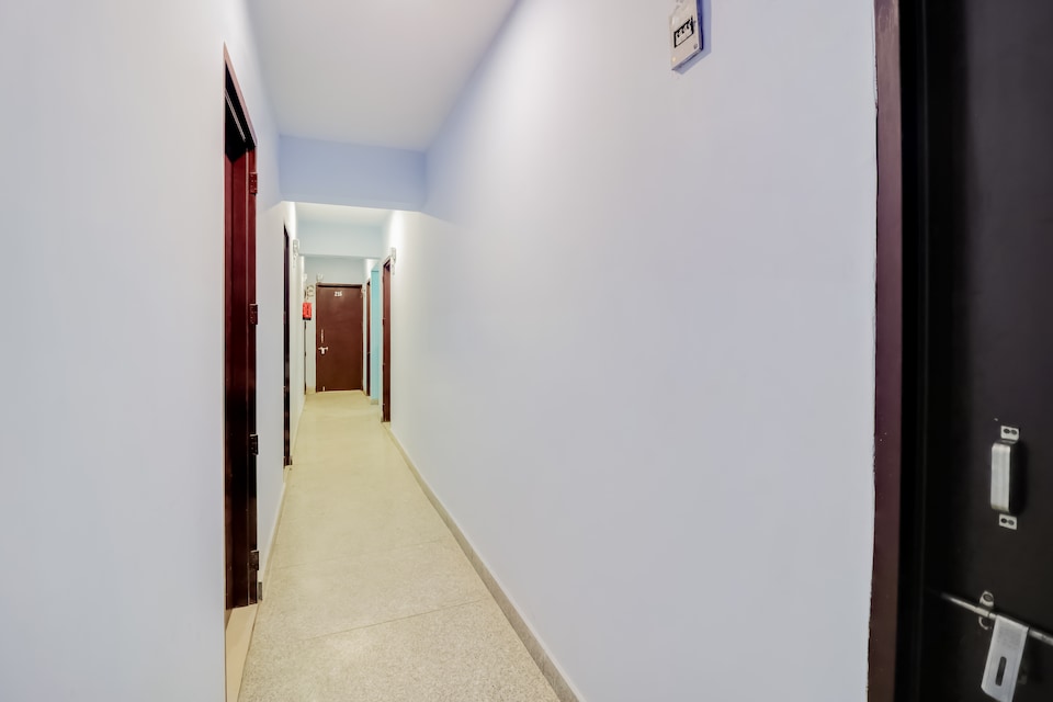Hotel O Gurugram Residency, Old Gurgaon, Gurgaon