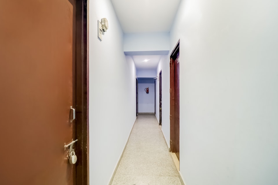 Hotel O Gurugram Residency, Old Gurgaon, Gurgaon