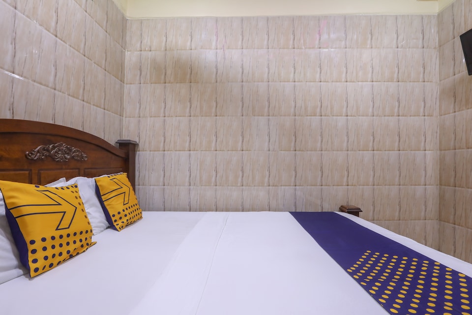 SPOT ON 70091 4 Seasonz Residency, Central Chennai, Chennai