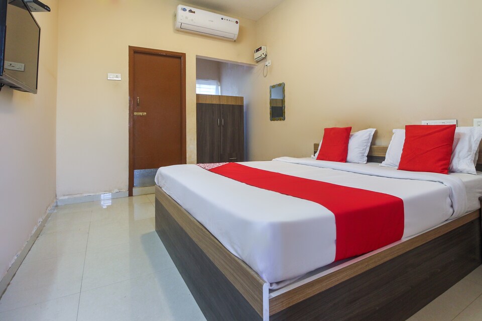 OYO 70095 Vel House Lodge, Villupuram, Villupuram