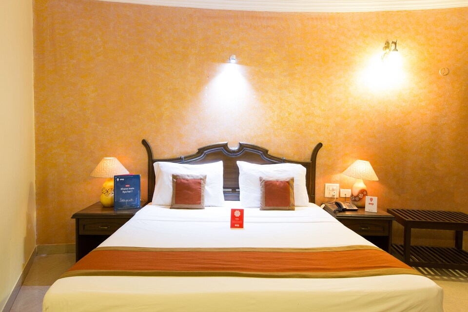 OYO Nazri Standard Non Balcony Near Baga Beach, Baga Goa, Goa