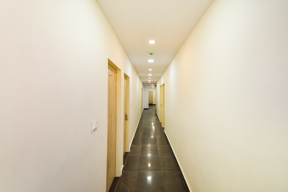 OYO 70116 Hotel Silver Stay, Jaipur Airport, Jaipur