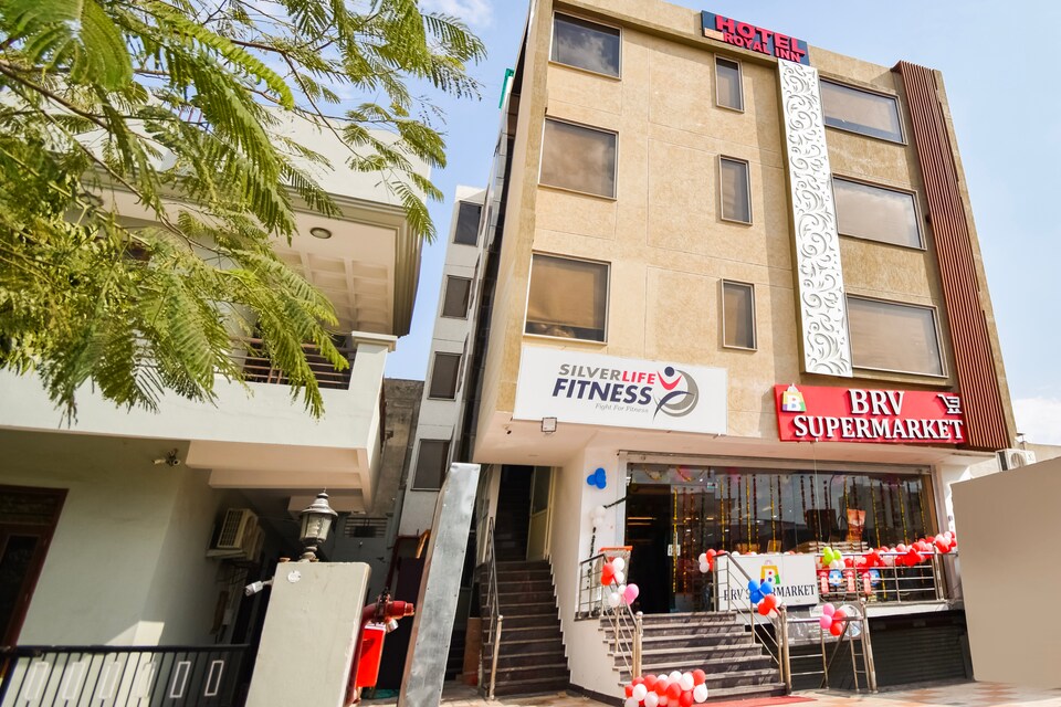 OYO 70116 Hotel Silver Stay, Jaipur Airport, Jaipur