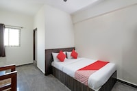 Hotel O Sunrise Triangles Karmelaram Station