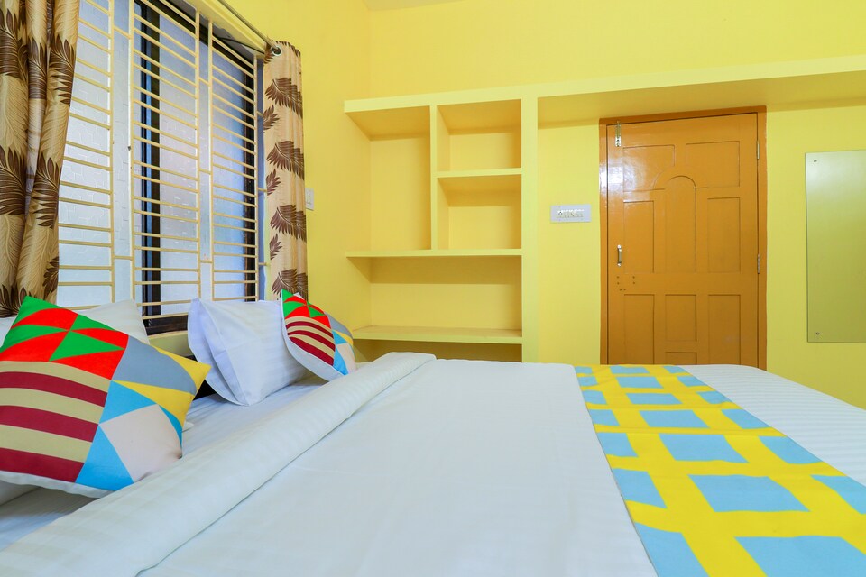 OYO Home 70149 Ivory House Near DAV Pokhariput, Khandagiri Bhubaneswar, Bhubaneswar