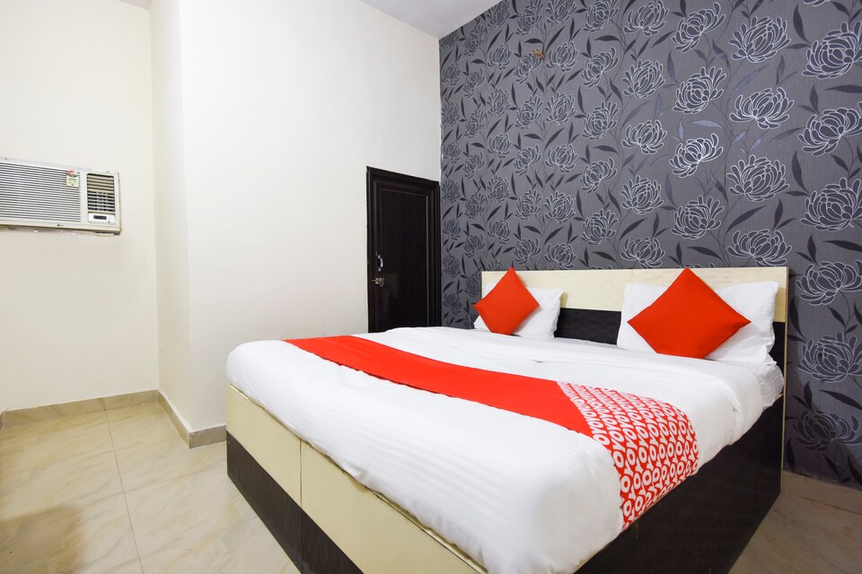 OYO 70155 Hotel Silver Shine, Kurukshetra, Kurukshetra