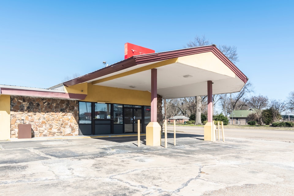 OYO Hotel Blytheville AR Hwy 61, C72315, Blytheville AR