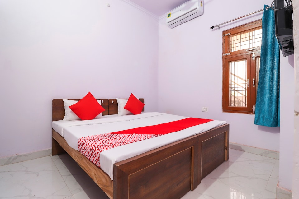 OYO 70167 Sai Kripa, Gomti Nagar Lucknow, Lucknow