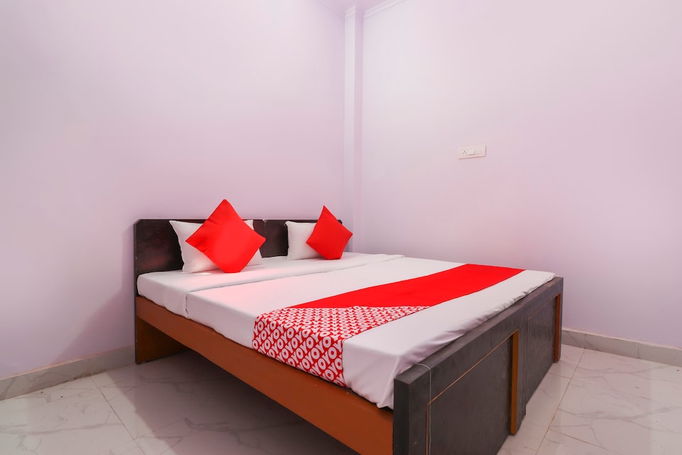 OYO 70167 Sai Kripa, Gomti Nagar Lucknow, Lucknow