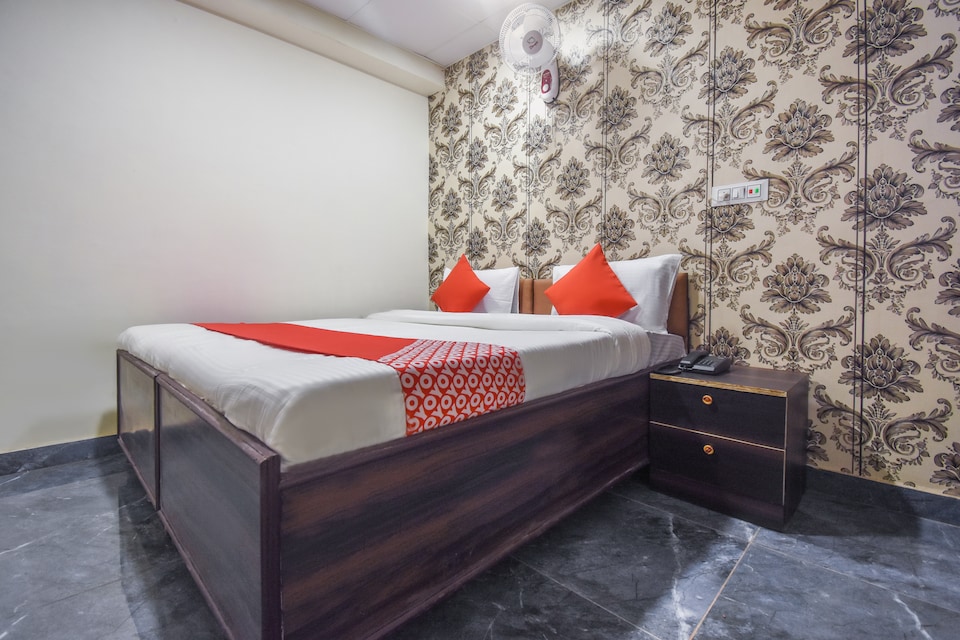OYO 70184 Hotel Golden Bird, Bus Stand Ludhiana, Ludhiana
