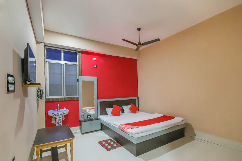 OYO 70189 Hotel Royal Celebration, Ramgarh city, Ramgarh