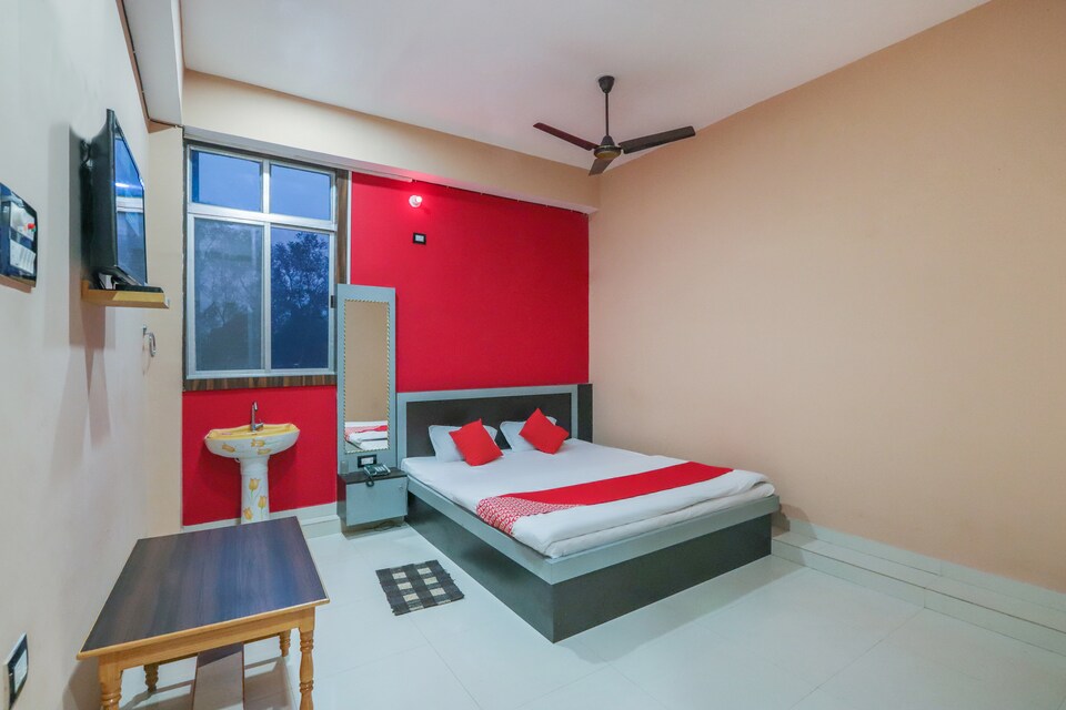 OYO 70189 Hotel Royal Celebration, Ramgarh city, Ramgarh