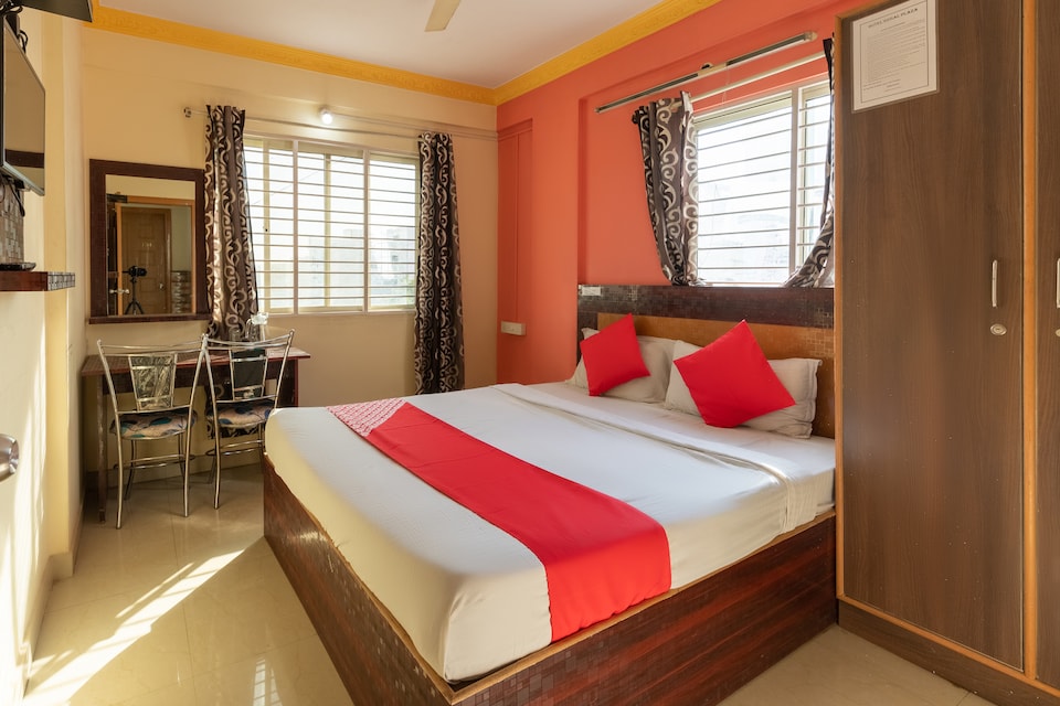 OYO 70217 Hotel Regal Plaza, BTM Madiwala Bangalore, Bangalore
