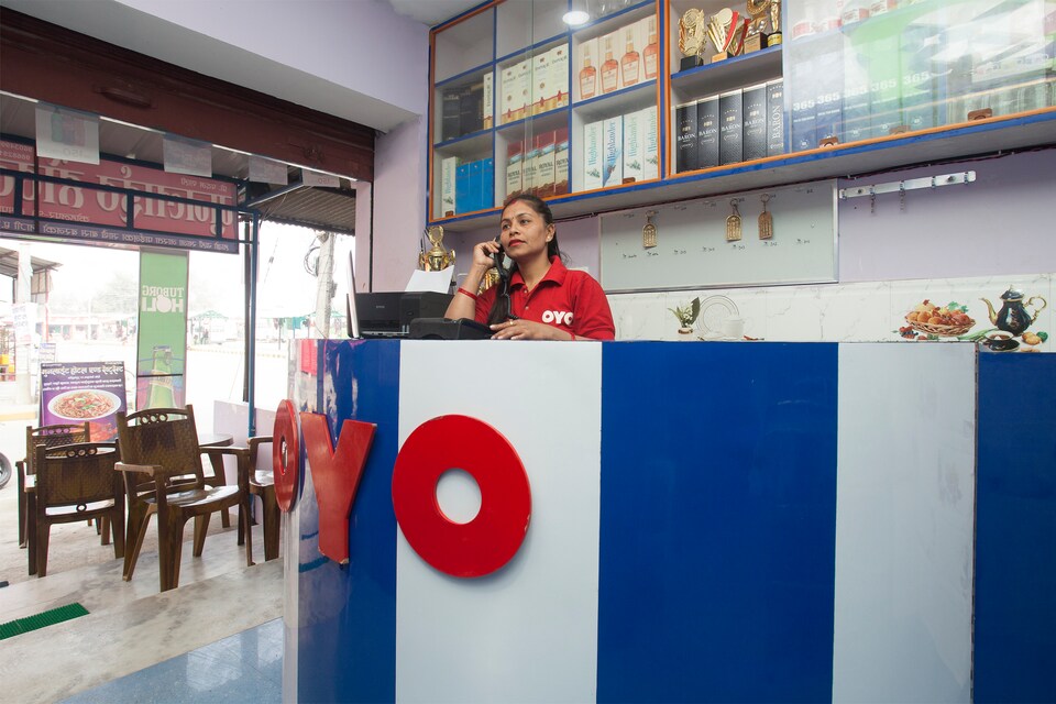 OYO 765 Moonlight Hotel And Restaurant, Kohalpur Nepal, Nepalgunj