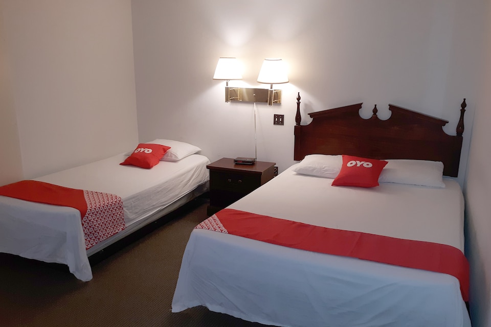 Iron Horse Inn by OYO, C6070, Hartford CT