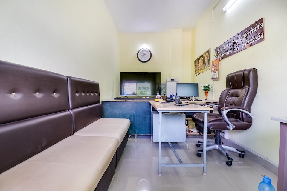 OYO 70236 Spe Complex, Madurai  Outskirts, Madurai