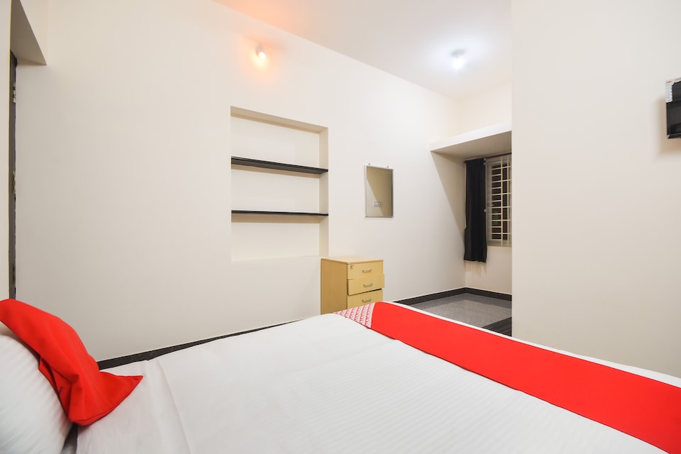 OYO 70250 Royal Residency, Salem Outskirt, Salem