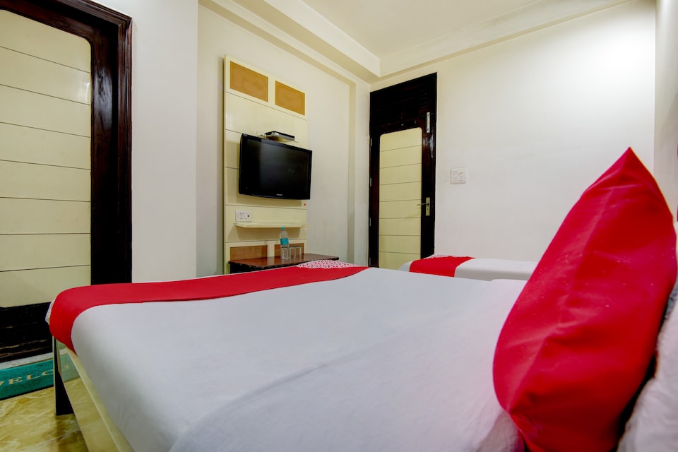 OYO 70265 Hotel Nancy, Paharganj Delhi, Delhi