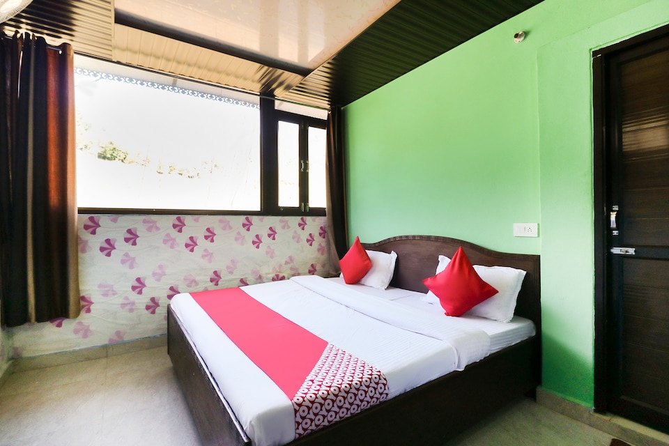 OYO 70270 Bhardwaj Guest House, Dalhousie, Dalhousie