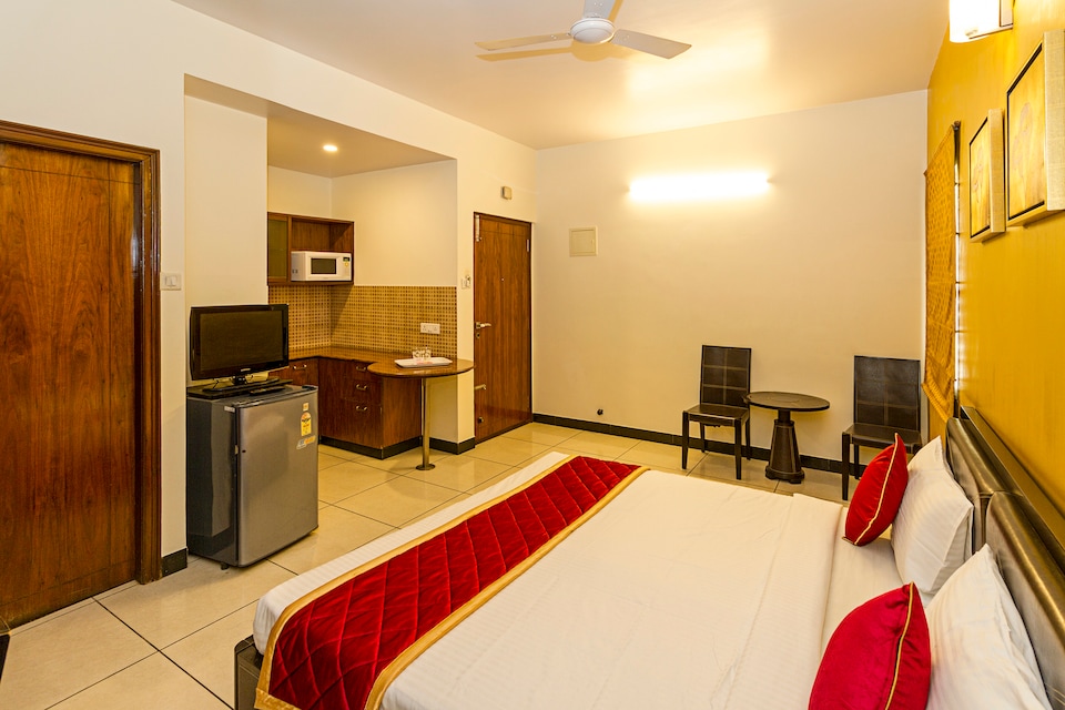 OYO Rooms 010 Koramangala Sony Signal, Indiranagar Bangalore, Bangalore