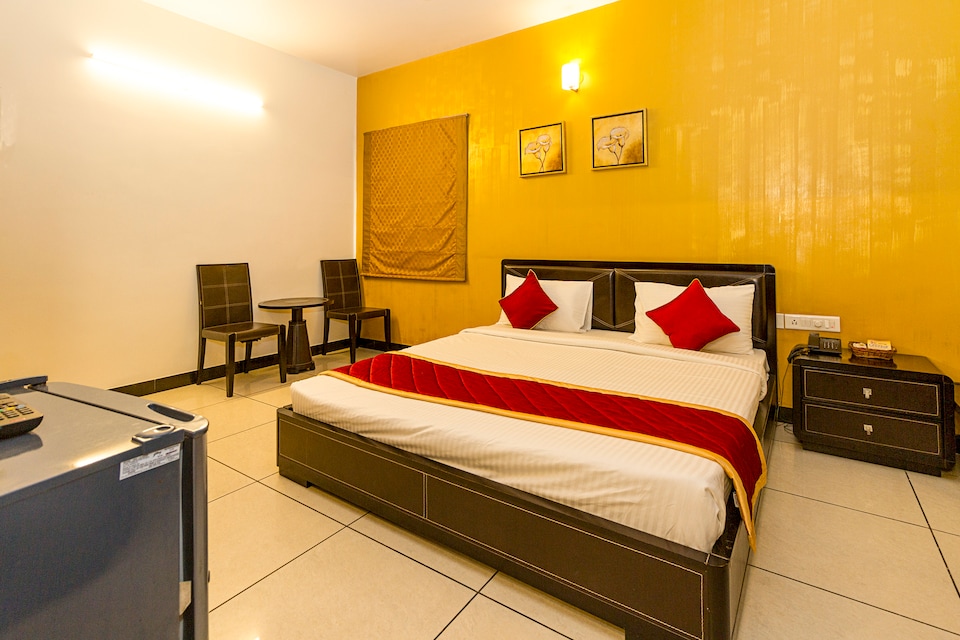 OYO Rooms 010 Koramangala Sony Signal, Indiranagar Bangalore, Bangalore