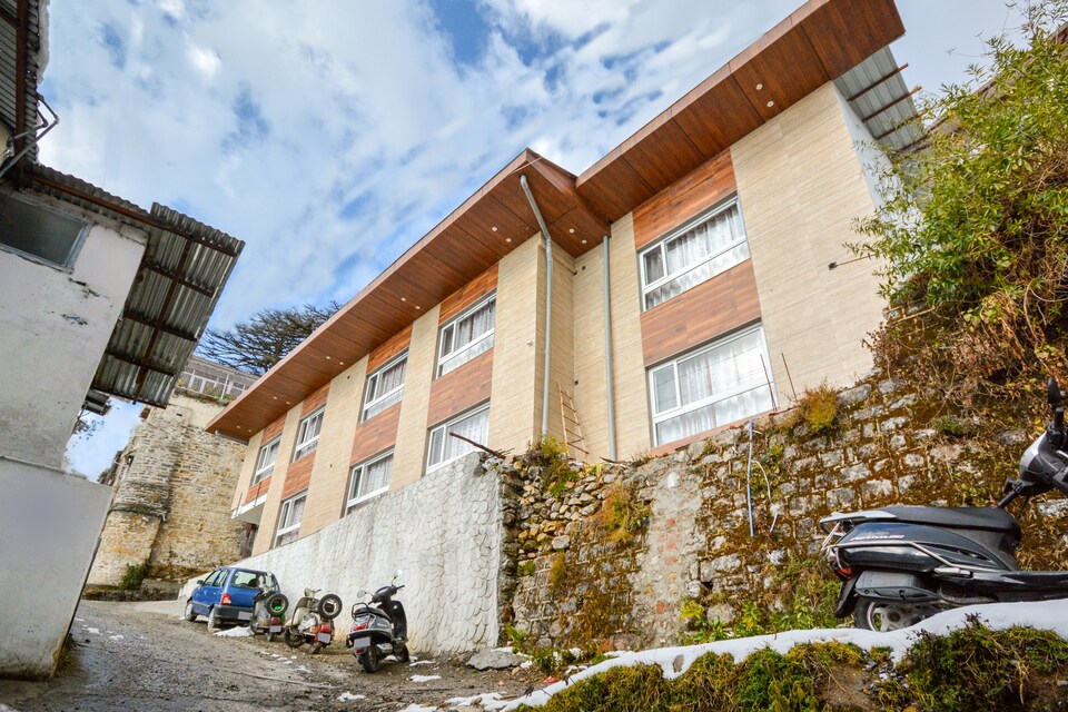 Capital O 70272 Hotel Valley Vista, Picture palace Mussoorie, Mussoorie