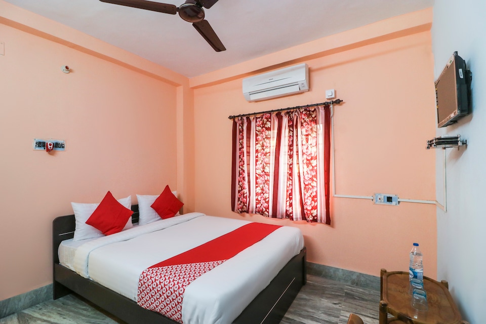 OYO 70274 Behala Kadamtala Guest House, Behala Kolkata, Kolkata