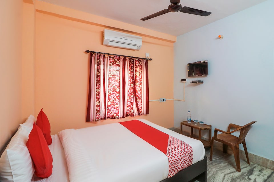 OYO 70274 Behala Kadamtala Guest House, Behala Kolkata, Kolkata