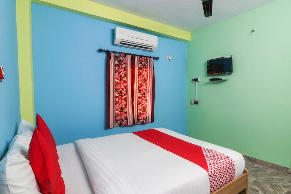 OYO 70274 Behala Kadamtala Guest House, Behala Kolkata, Kolkata