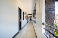 OYO 560 Stonewood Hotel