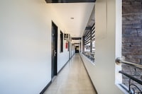 OYO 560 Stonewood Hotel