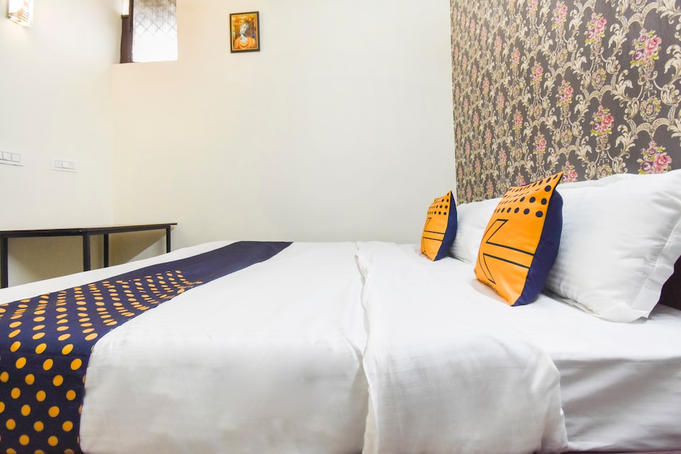 SPOT ON 70295 Sky Inn, Sodal Mandir Jalandhar, Jalandhar