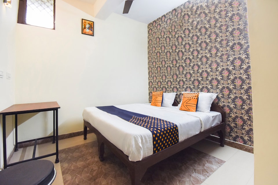 SPOT ON 70295 Sky Inn, Sodal Mandir Jalandhar, Jalandhar