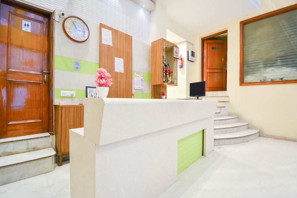 OYO 70316 Hotel Jay Vee Continental, Golden Temple Road Amritsar, Amritsar