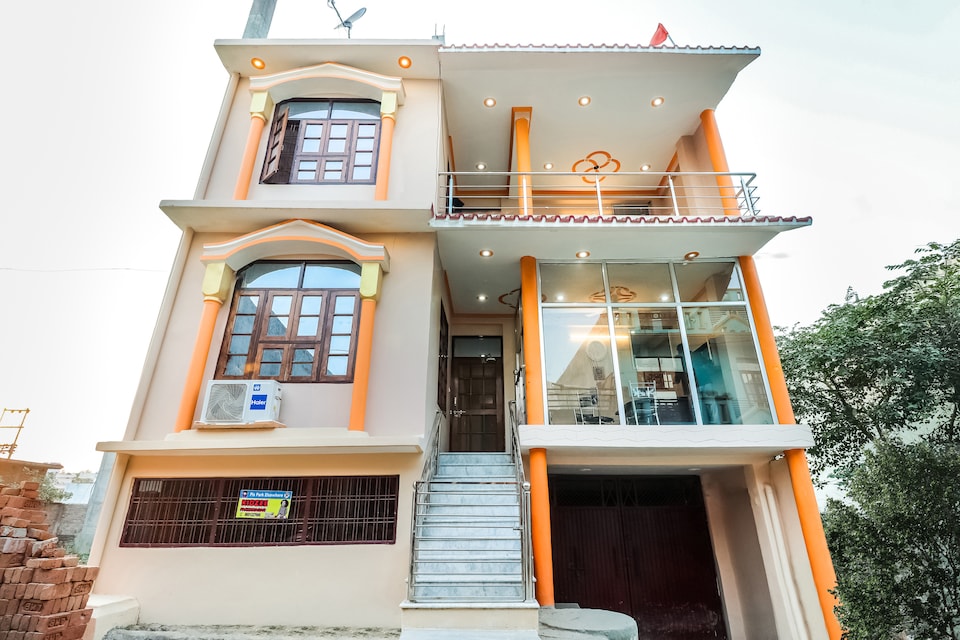 OYO 70318 Maa Sharda Residency, Indira Nagar Lucknow, Lucknow