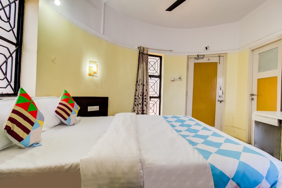 OYO Home 70372 Royal Stay Tapovan Standard, Nashik, Nashik