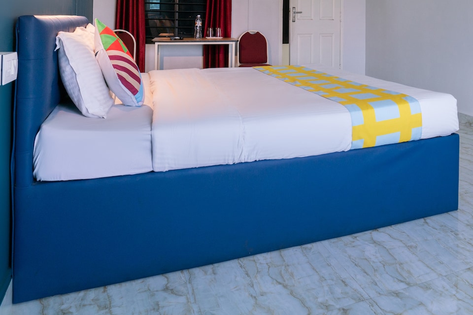 OYO Home 70375 Athani Homes, Ankamaly Airport Kochi, Kochi