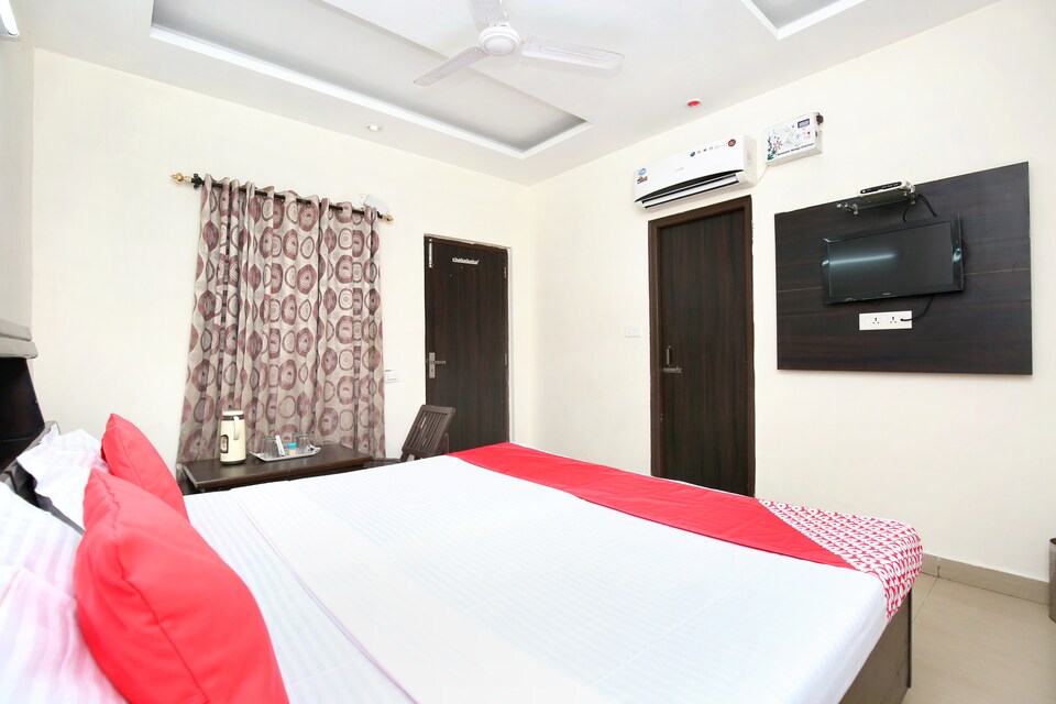 OYO 5809 एम्पायर इन, Railway Station Chandigarh, चंडीगढ़
