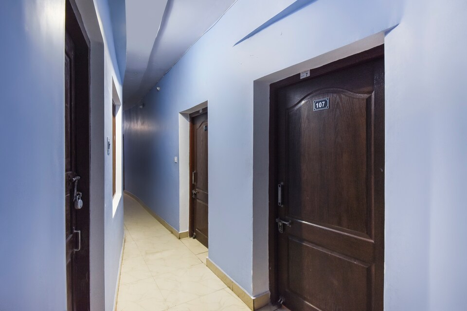 OYO 70387  Dev Bhoomi, Kempty Fall Mussoorie, Mussoorie