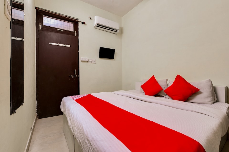 OYO 70398 Chinmay Residency, Kota, Kota