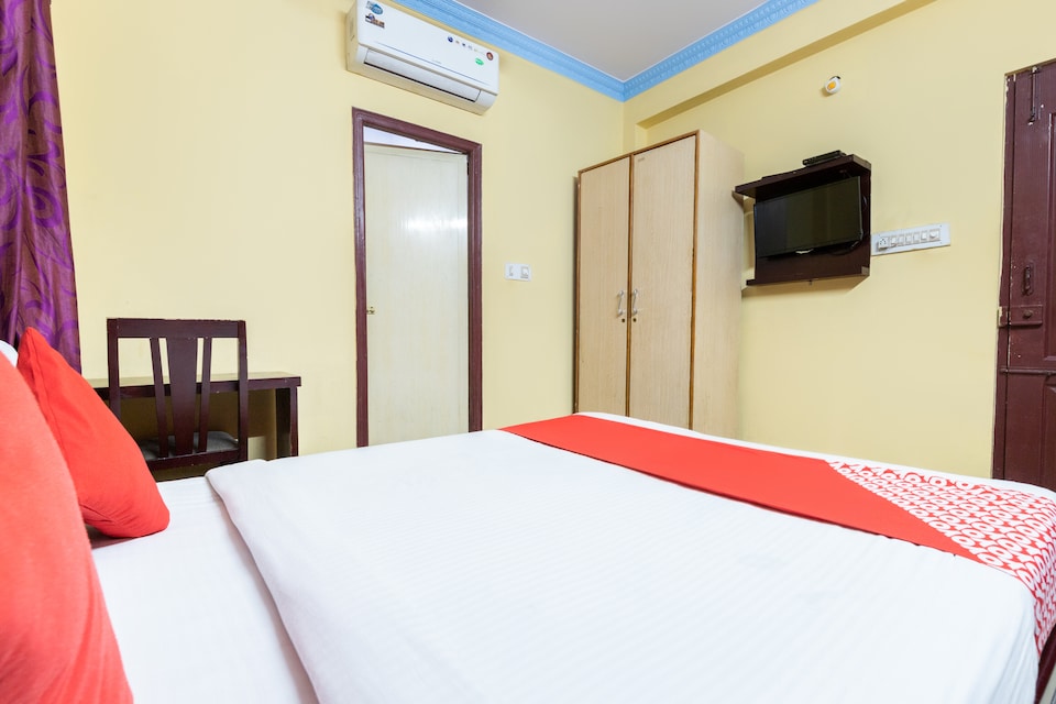 Live on BLR3146, BTM Madiwala Bangalore, Bangalore