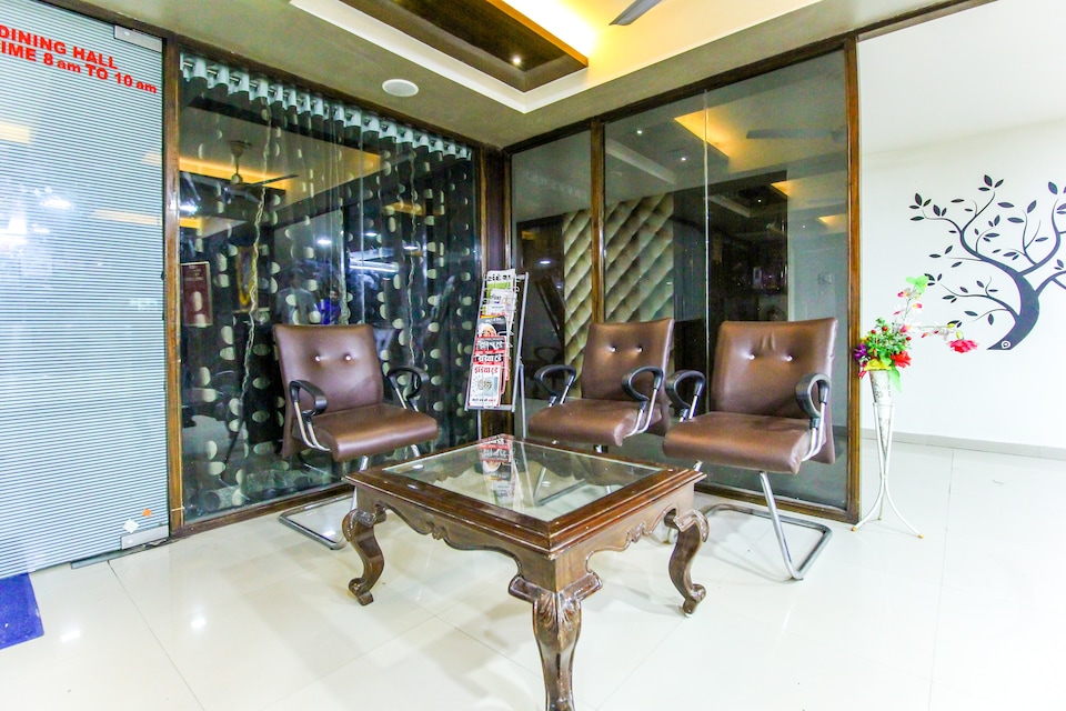 OYO 893 Hotel Seven, Ashram Road Ahmedabad, Ahmedabad