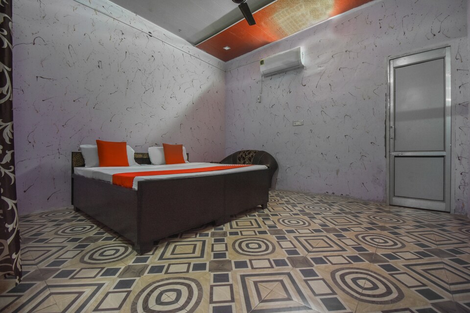 OYO 70443 Milan Farms, Ambala Cantt, Ambala