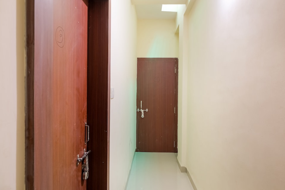 OYO Shree Ganesha, MG Road Indore, Indore