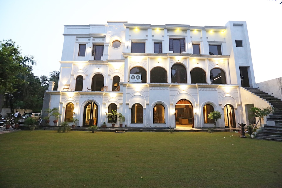 Townhouse 967 Hotel Kings Retreat, Patiala, Patiala